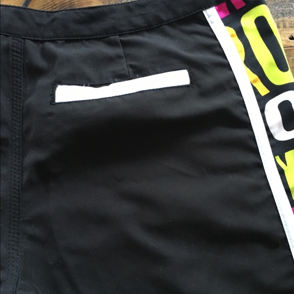 SOLD. Roxy boardshorts - Picture 5 of 8